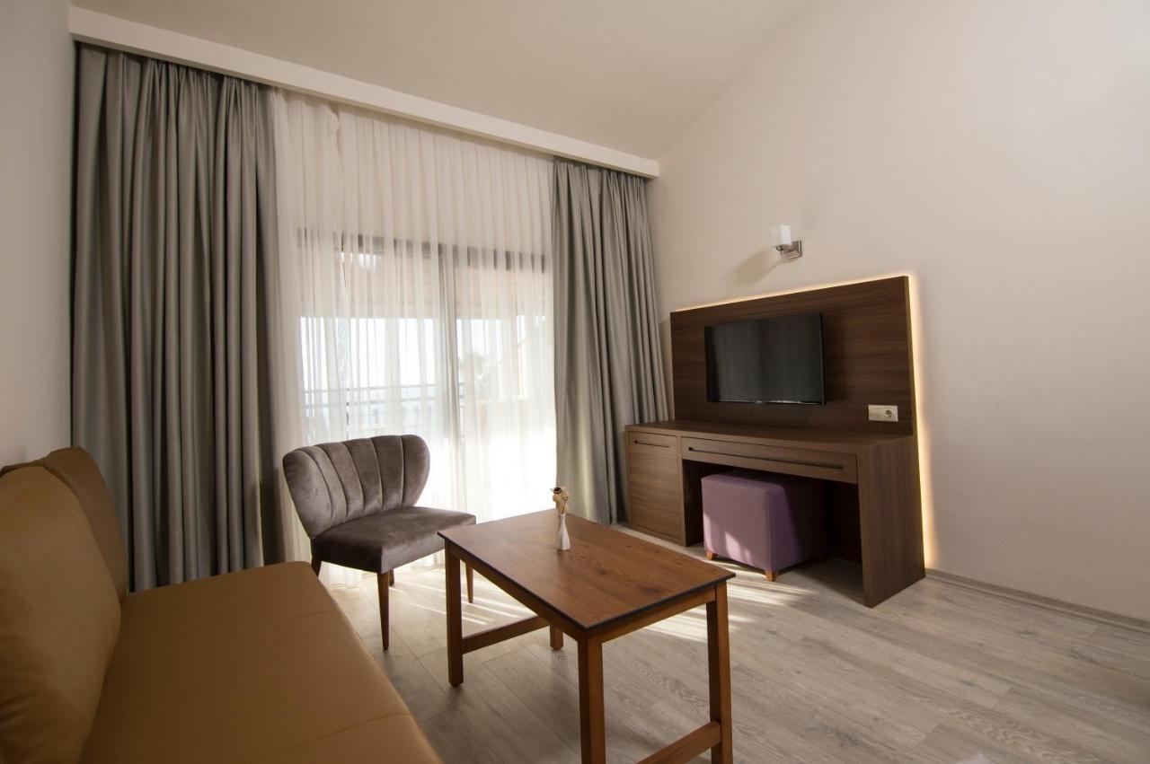 Neopol Hotel Kusadası Exterior foto